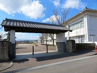 天正地震で倒壊した長島城