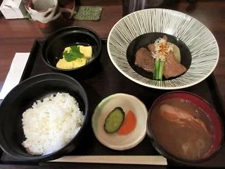 「おとな飯 和（おとなめし かず）」で日…