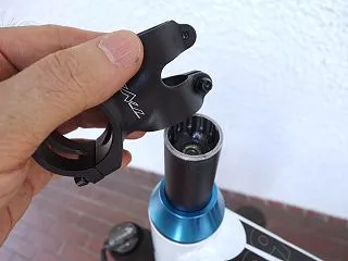 ステムを交換するよ（その2）