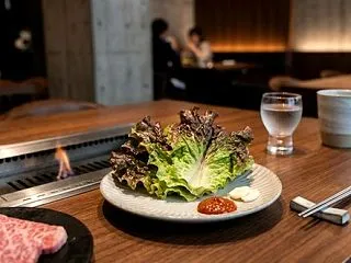 韓国人「韓国人が日本の焼肉店に行って驚愕…