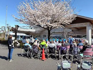 【前橋市のデイサービス昼食】高齢者の介護…