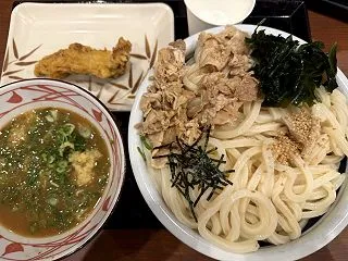 丸亀製麺 豚つけ汁うどん 濃厚魚介つけ汁…