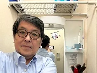 逝くメガネ来るメガネ…
