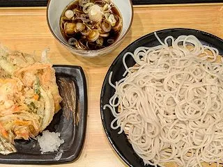 「小諸そばTOFROM八重洲店」アプリで…