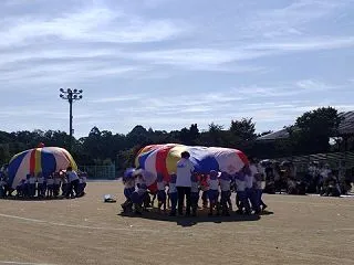 河合町立かかがやきの森 こども園 うんど…