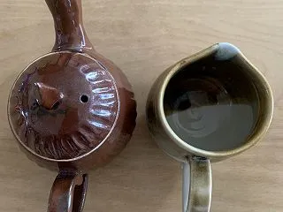 陶器のティーポットの完成は