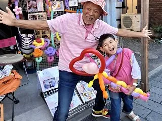 2026年10月17日 川越市の菓子屋横…