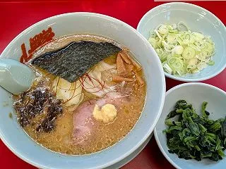 【期間限定】濃厚白みそとんこつラーメン：…