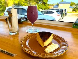 青森県東通村 野牛に隠れたオシャレカフェ…