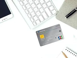 年会費無料で1.2％還元のクレカ発行で最…