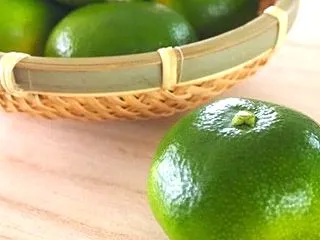 やっぱり、モノより思い出～「青い」みかん…