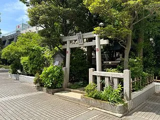 被官稲荷大明神（江東区木場）