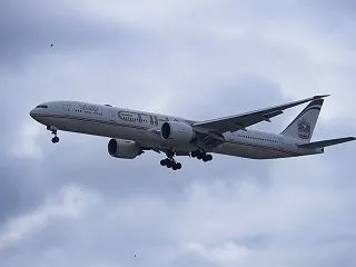 ETIHAD B777-300ER 〜 …