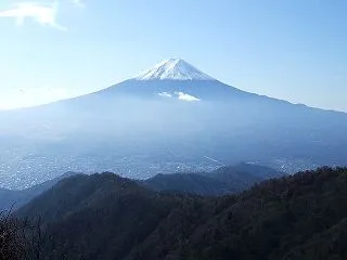 三つ峠駅から三ツ峠山へ富士山を見に行く
