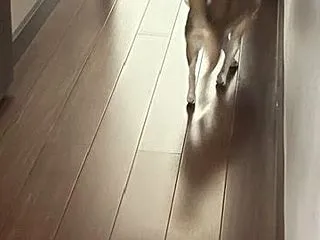 背中で語ります。