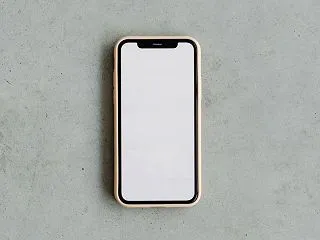 AppleのスマートフォンiPhone …