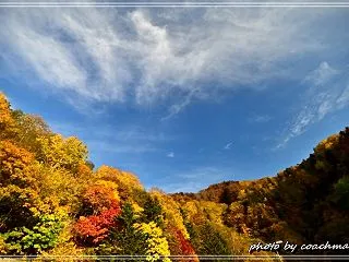 秋色の豊平峡ダム2