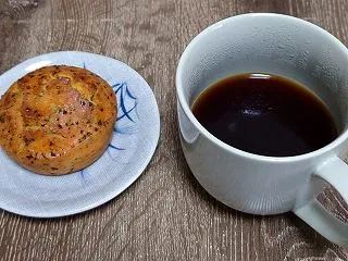 滋賀の人気店クラブハリエのスコーンでおう…
