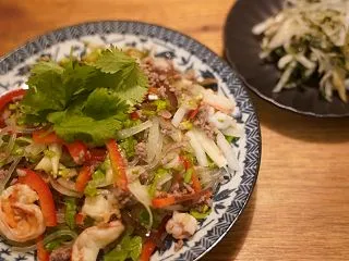 具沢山ヤムウンセンと作り置きおかずで晩酌