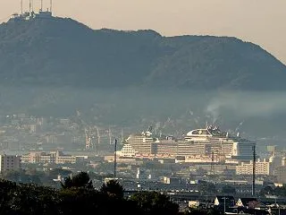 ”Hakodate Luxury Cru…