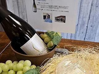 【１０月のチーズとワインの頒布会！】