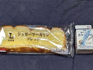 朝食
