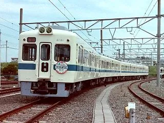 冷房化後の小田急4000形はなぜ他の形式…