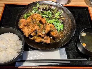 肉仙「日替り定食」