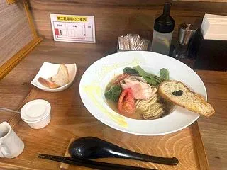 トマトラーメン