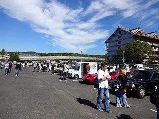 天理やまのべクラッシックカーフェスとJO…