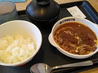 今日の外食は松屋のハンバーグ