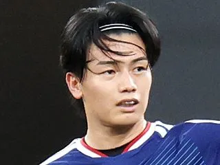 上田綺世、足底筋膜断裂で戦線離脱へ 指揮…