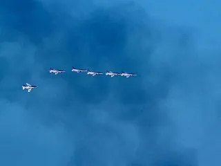 鴻巣の空を舞うブルーインパルス・・・その…