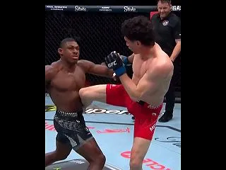 マロットがUFCで2RKO勝利、海外ファ…