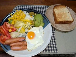 今日の朝食