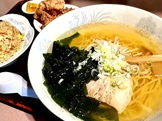 中華食堂 サウスヴィラ (南苑) 半チャ…