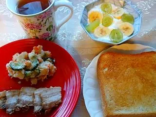 ちょっと遅い朝食