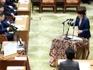 いじめっこ質疑とかわらん at 国会