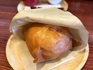 【大阪・弁天町】「豚饅茶屋花花」パリパリ…