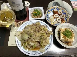 260927 昼は素麺で晩はキャベツとミ…