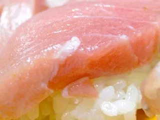 ▽トロを食べ過ぎればダイオキシン・メチル…