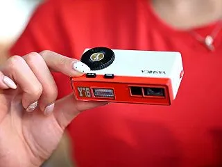 67年前のヤシカ「Y16」がデジカメで復…