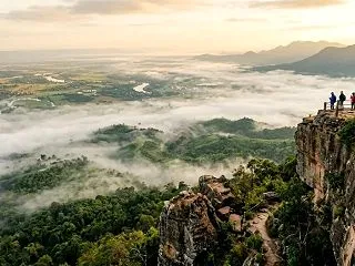 タイ東北部シーサケート県のパーモーイーデ…
