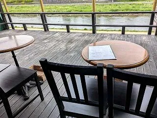「カワカフェ」の川床 / 六堂珍皇寺