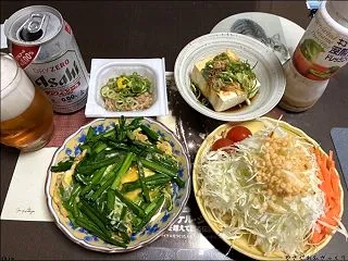 260928 お昼はワンタンメン、晩はノ…