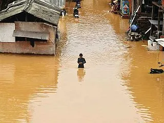 【市場の信認と市場原理主義】都市の水没や…