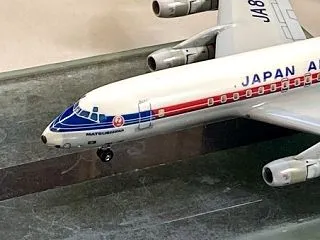 童友社のDC-8(1/200)をつくろう…