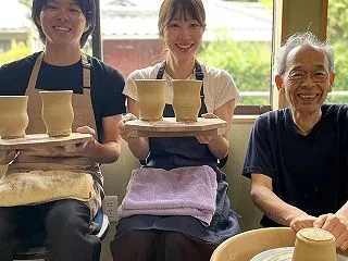 陶芸体験をされた千葉県からおいでの男女2…