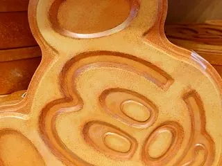 大型缶入りが新登場！東京ディズニーリゾー…