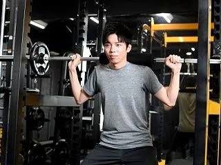貯筋で筋肉を蓄えるだけで十分？鍛えた筋力…